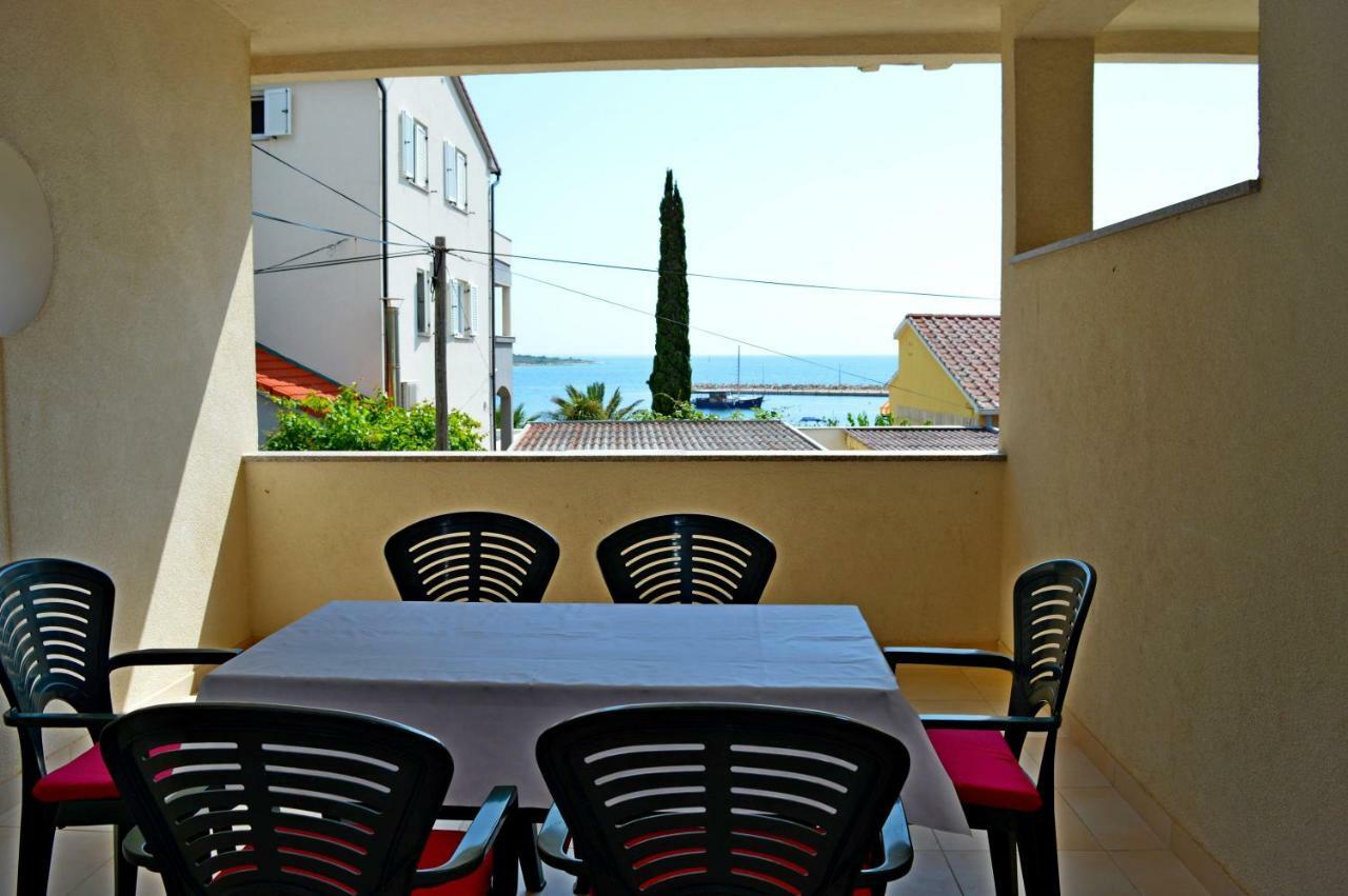 Apartments Macak Novalja Dış mekan fotoğraf