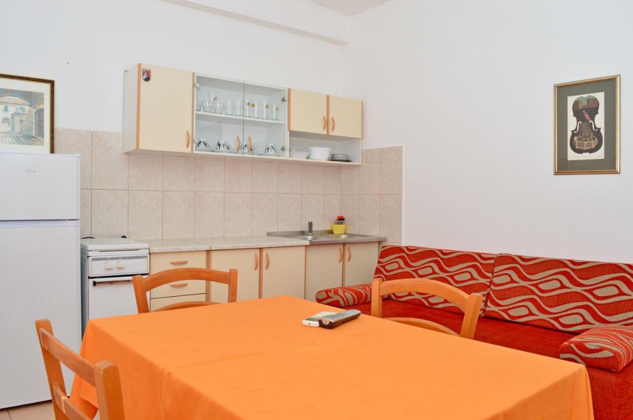 Apartments Macak Novalja Dış mekan fotoğraf